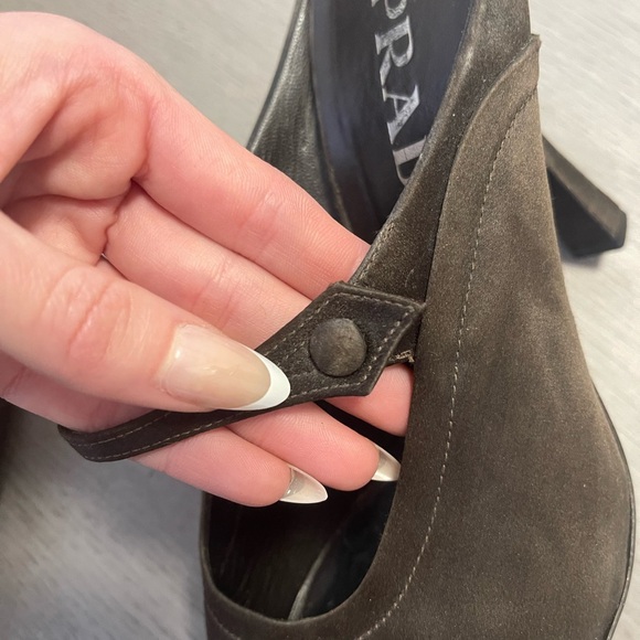 Prada Brown Heeled Mules - NEW - Picture 3 of 6